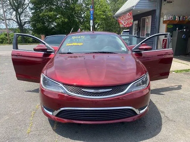 2015 Chrysler 200
