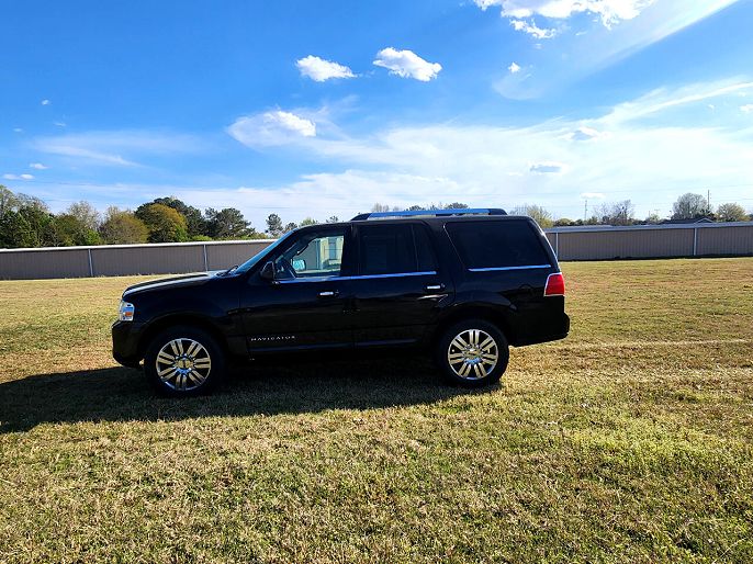2008 Lincoln Navigator