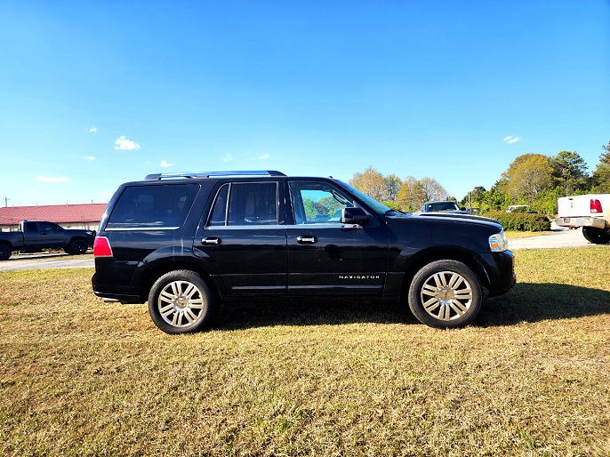 2008 Lincoln Navigator