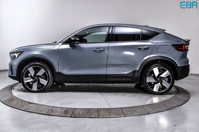 2023 Volvo C40