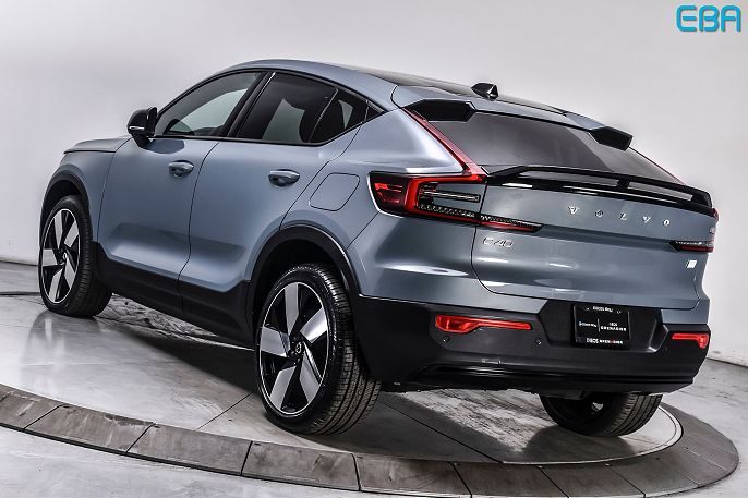 2023 Volvo C40