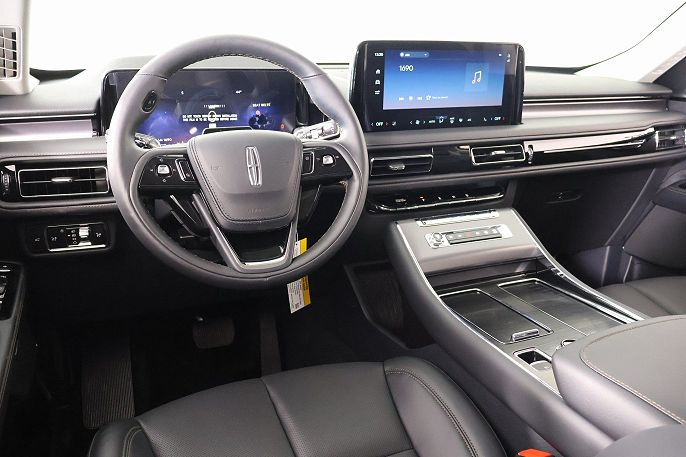 2026 Lincoln Aviator