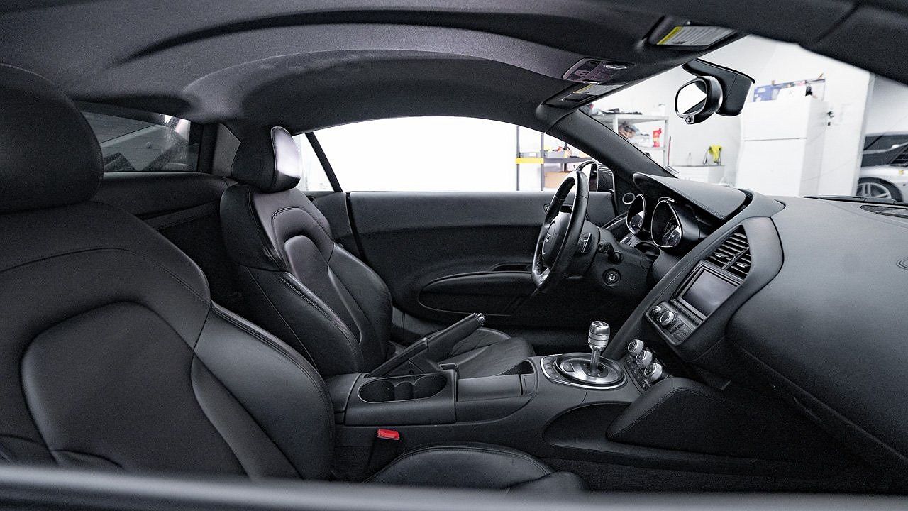 2012 Audi R8 5.2 image 49