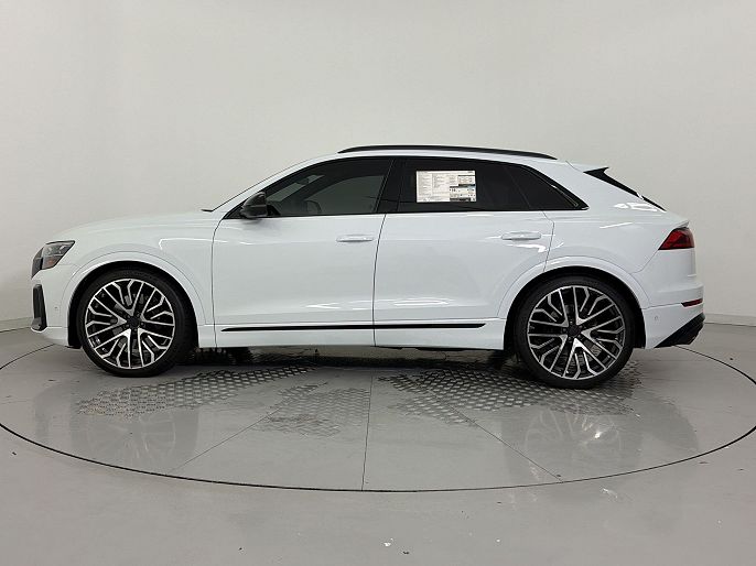 2026 Audi SQ8