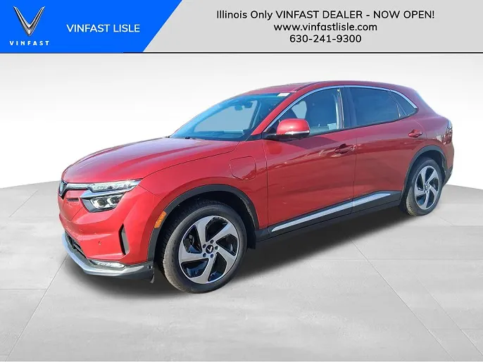2025 VinFast VF8