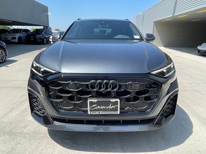 2025 Audi Q8
