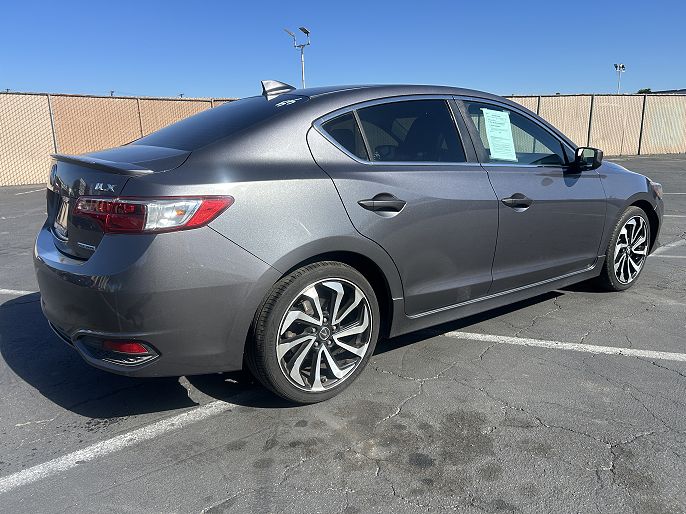 2018 Acura ILX