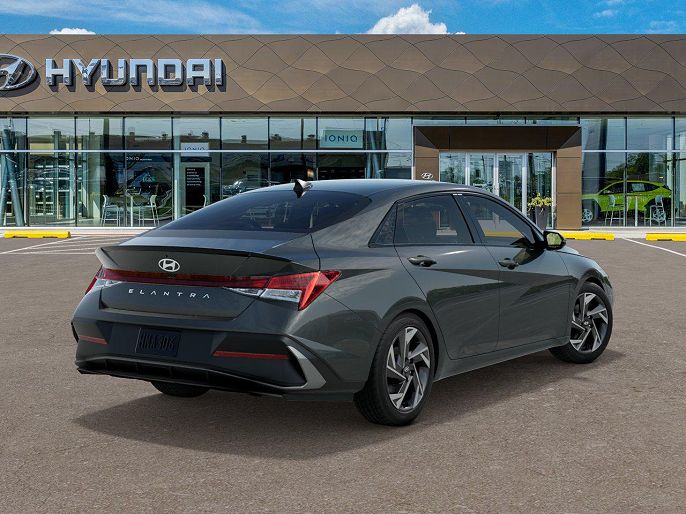 2025 Hyundai Elantra