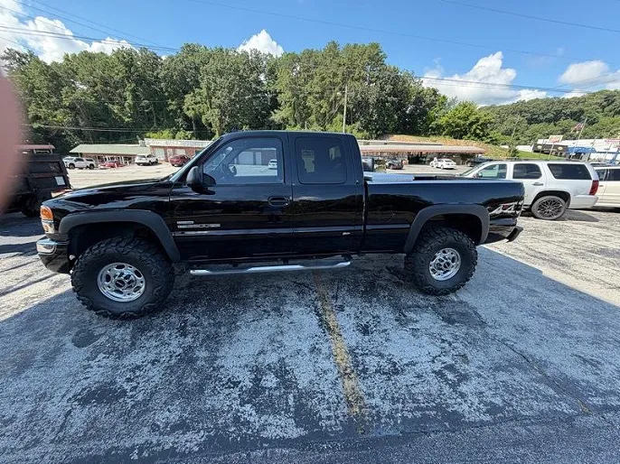 2006 GMC Sierra 2500HD