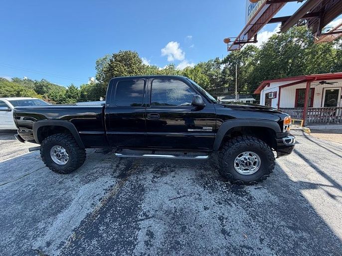 2006 GMC Sierra 2500HD