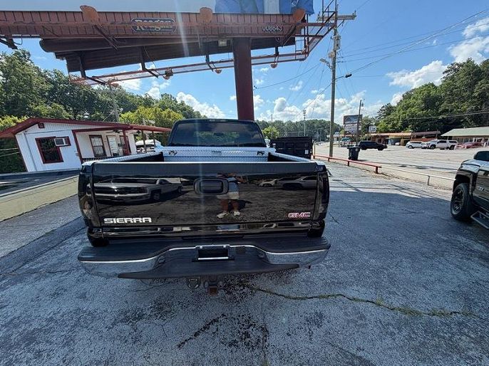 2006 GMC Sierra 2500HD