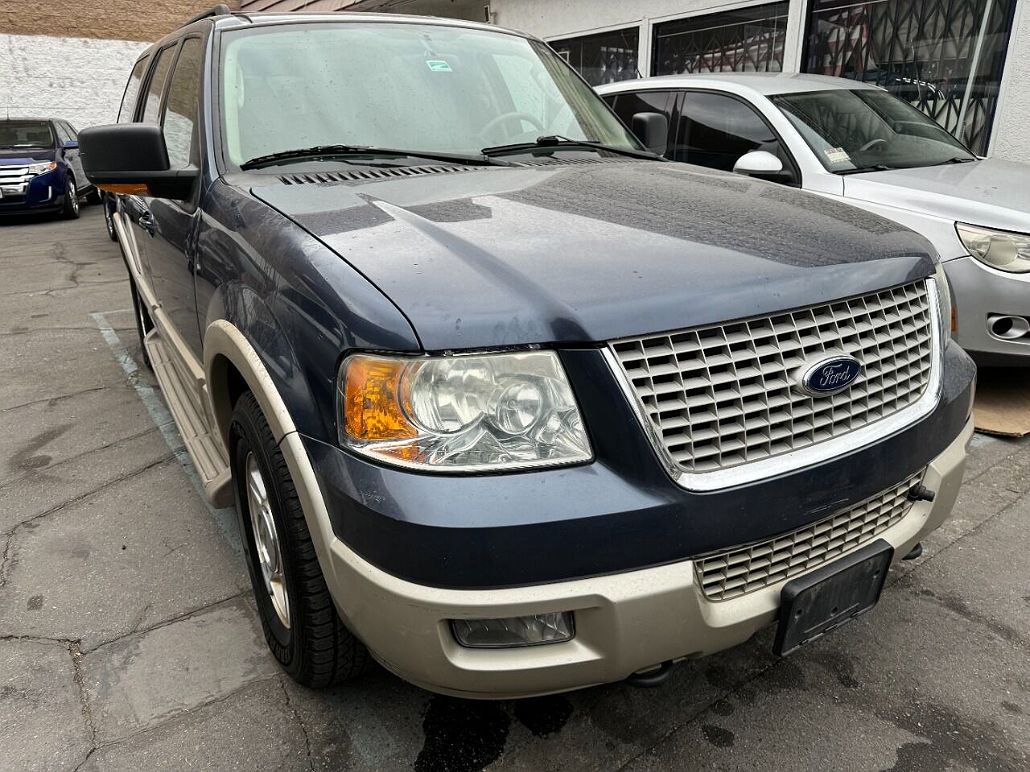 2005 Ford Expedition Eddie Bauer image 1