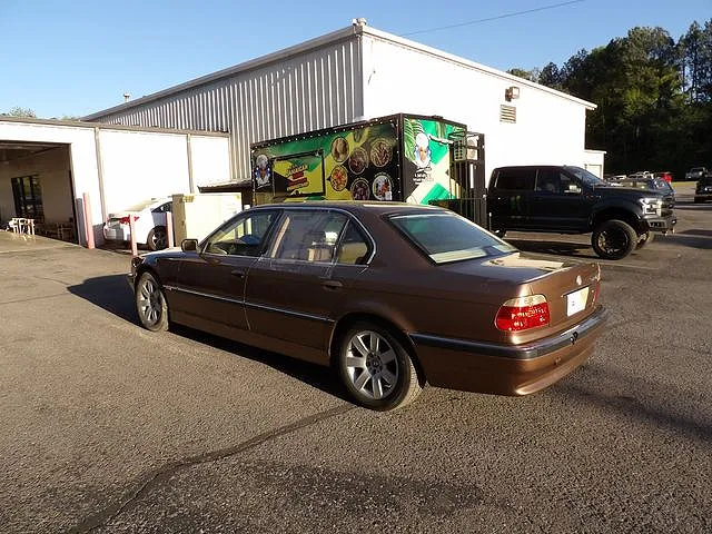 2001 BMW 7 Series
