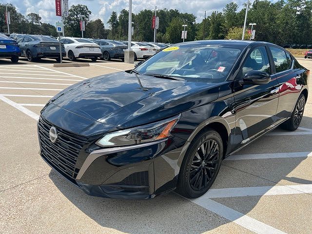 2025 Nissan Altima