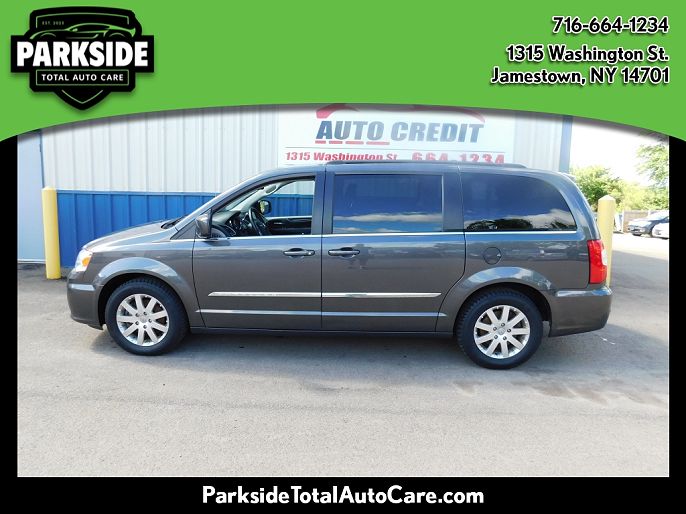 2016 Chrysler Town & Country