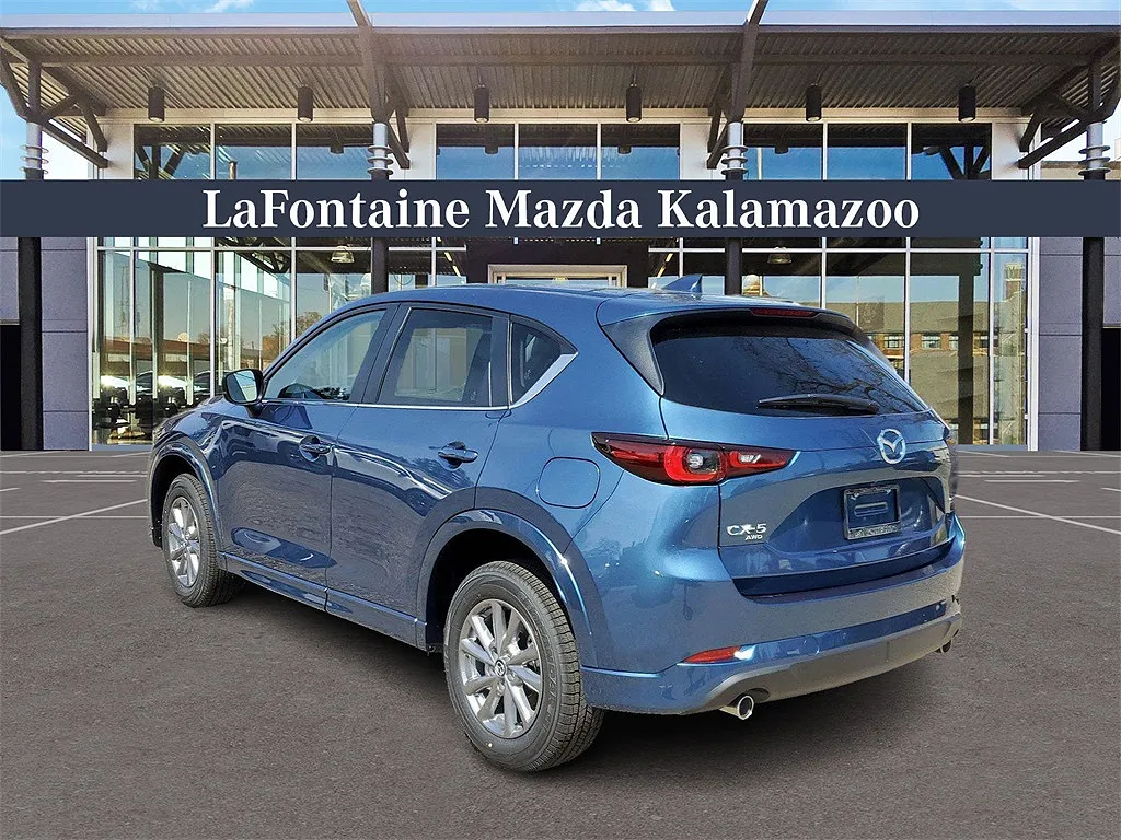 2024 Mazda CX-5 S image 5