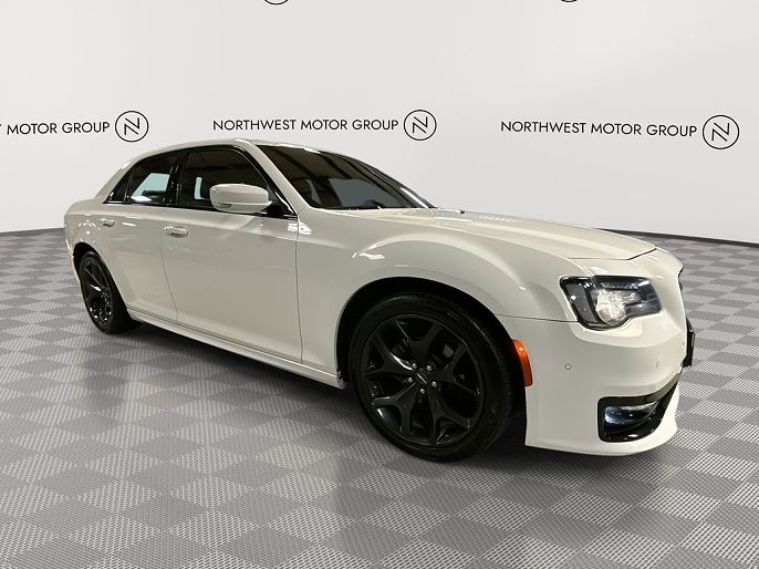 2022 Chrysler 300