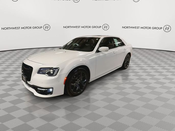 2022 Chrysler 300