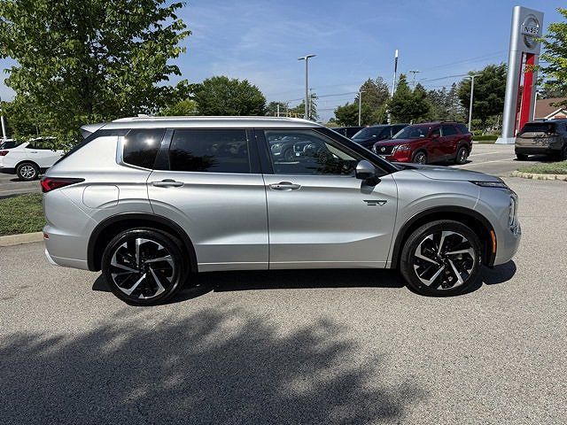 2024 Mitsubishi Outlander