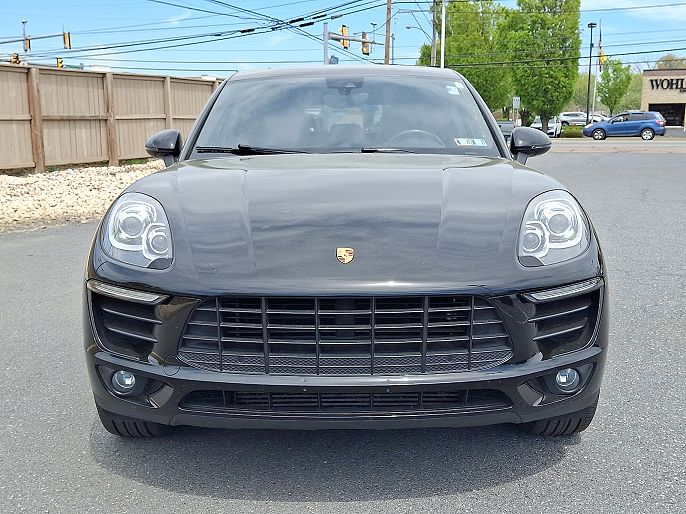 2017 Porsche Macan