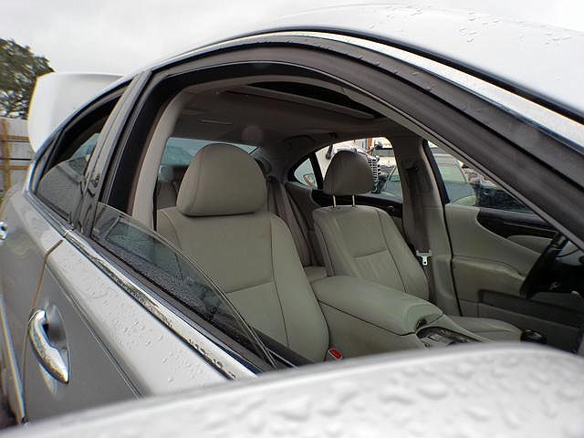 2008 Lexus LS 460 image 39