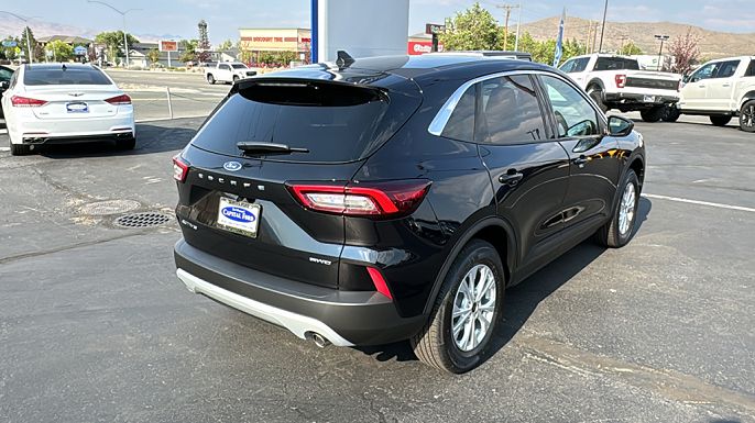 2024 Ford Escape