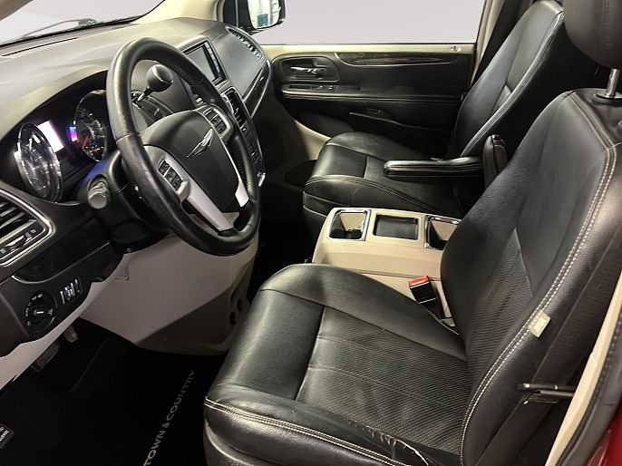 2015 Chrysler Town & Country