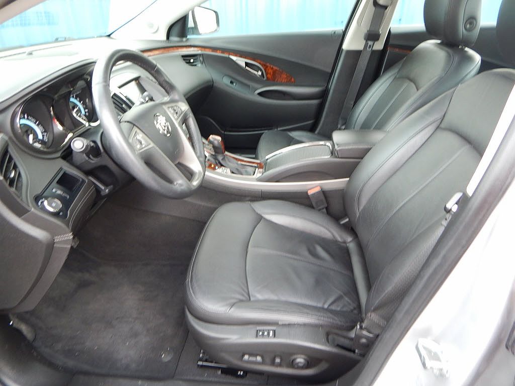 2012 Buick LaCrosse Premium image 5