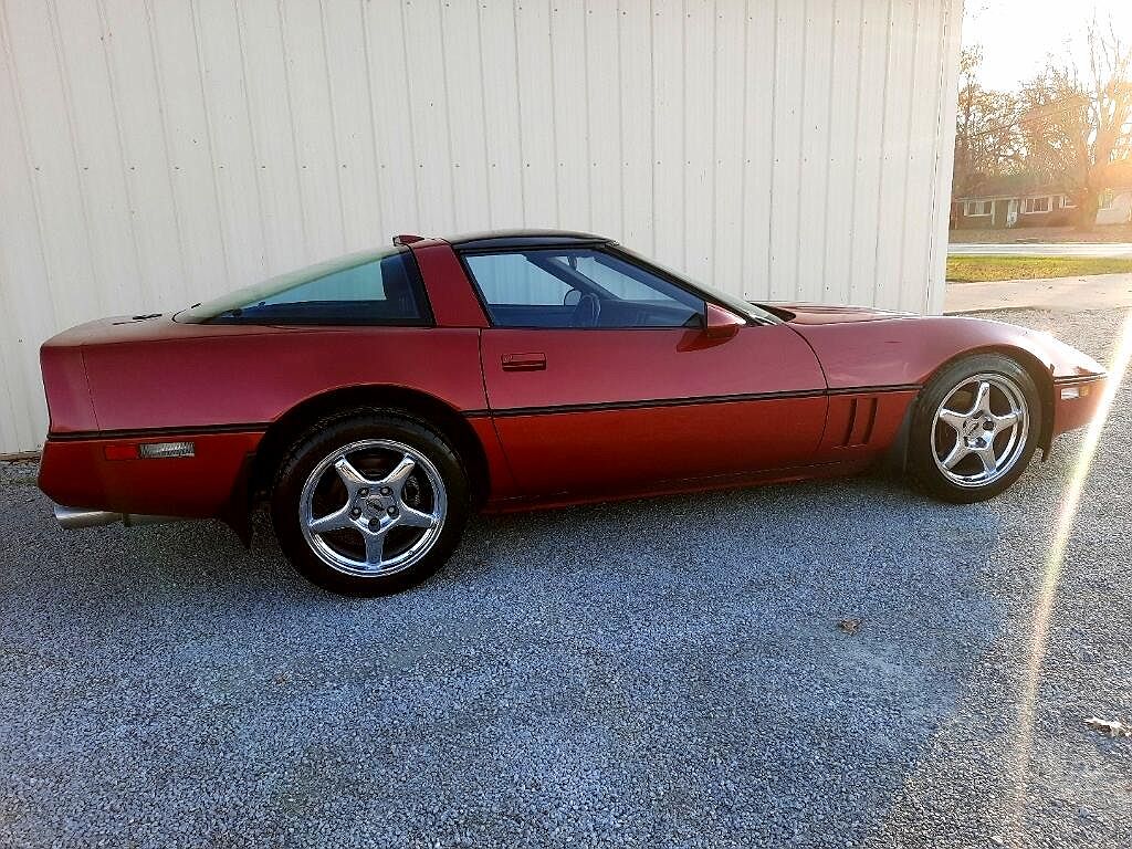 1986 Chevrolet Corvette null image 5