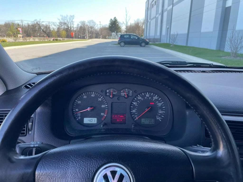 2001 Volkswagen GTI GLX image 9