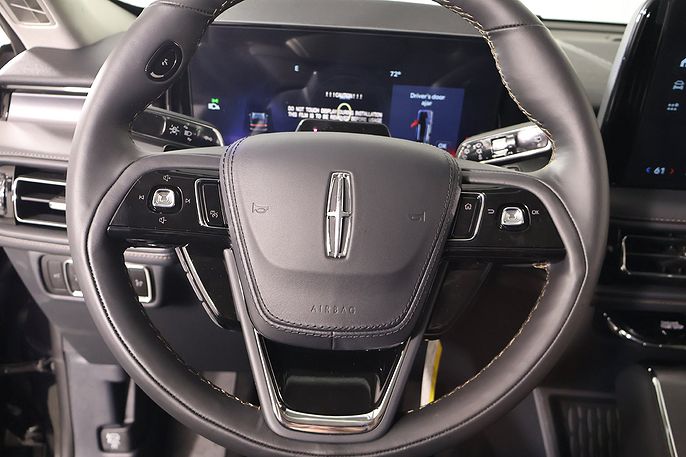 2027 Lincoln Aviator