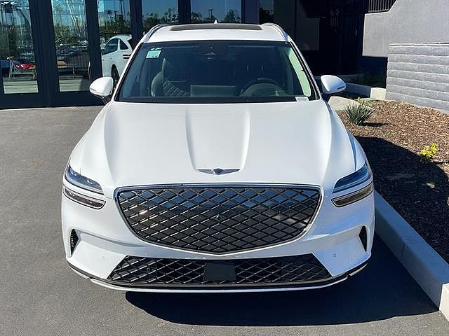 2025 Genesis GV70