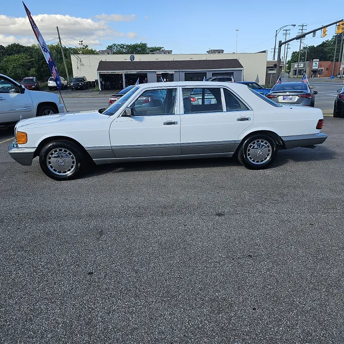 1987 Mercedes-Benz 420