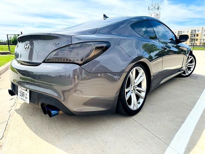 2013 Hyundai Genesis
