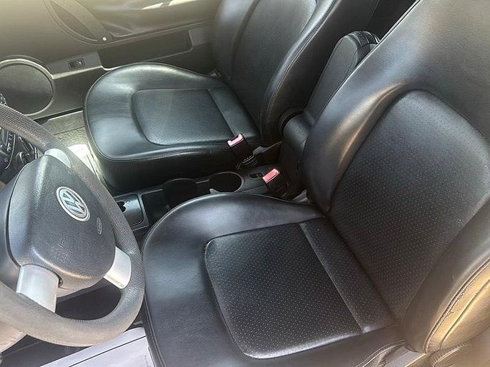 2006 Volkswagen New Beetle
