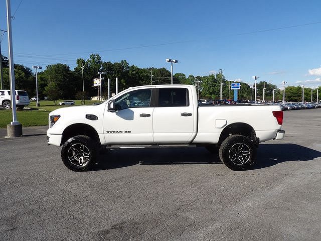 2018 Nissan Titan XD