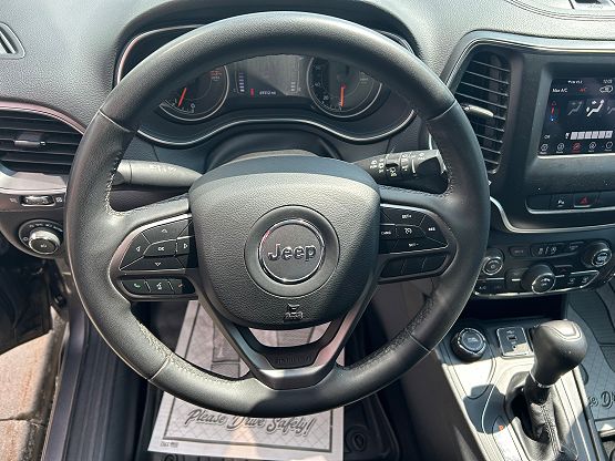 2020 Jeep Cherokee Latitude photo 10