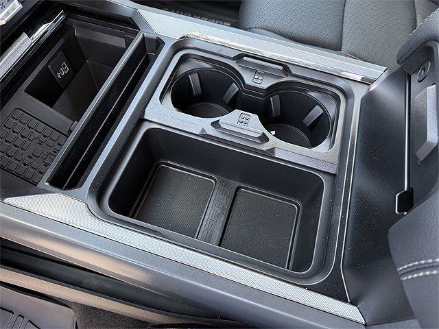 2025 Ford F-250