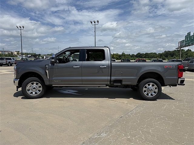 2025 Ford F-250