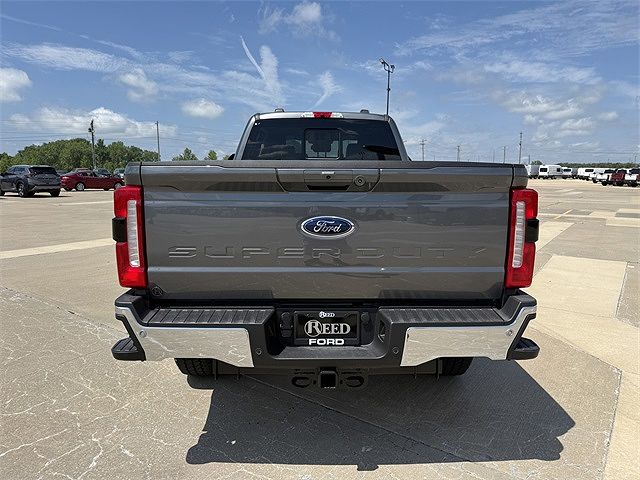 2025 Ford F-250