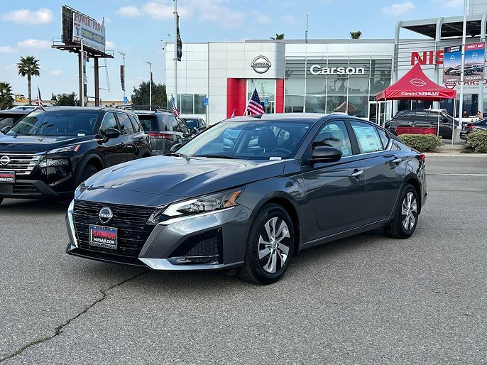 2025 Nissan Altima