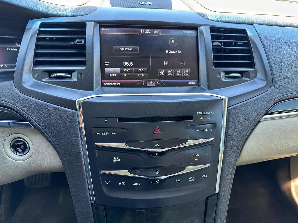 2014 Lincoln MKS null image 21