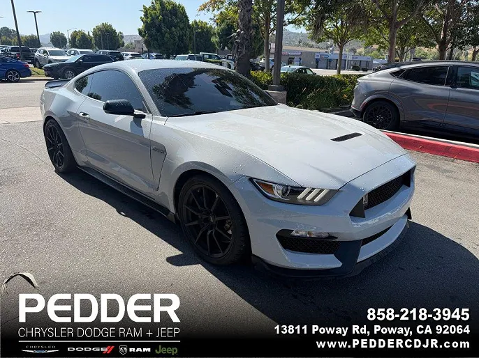 2017 Ford Mustang