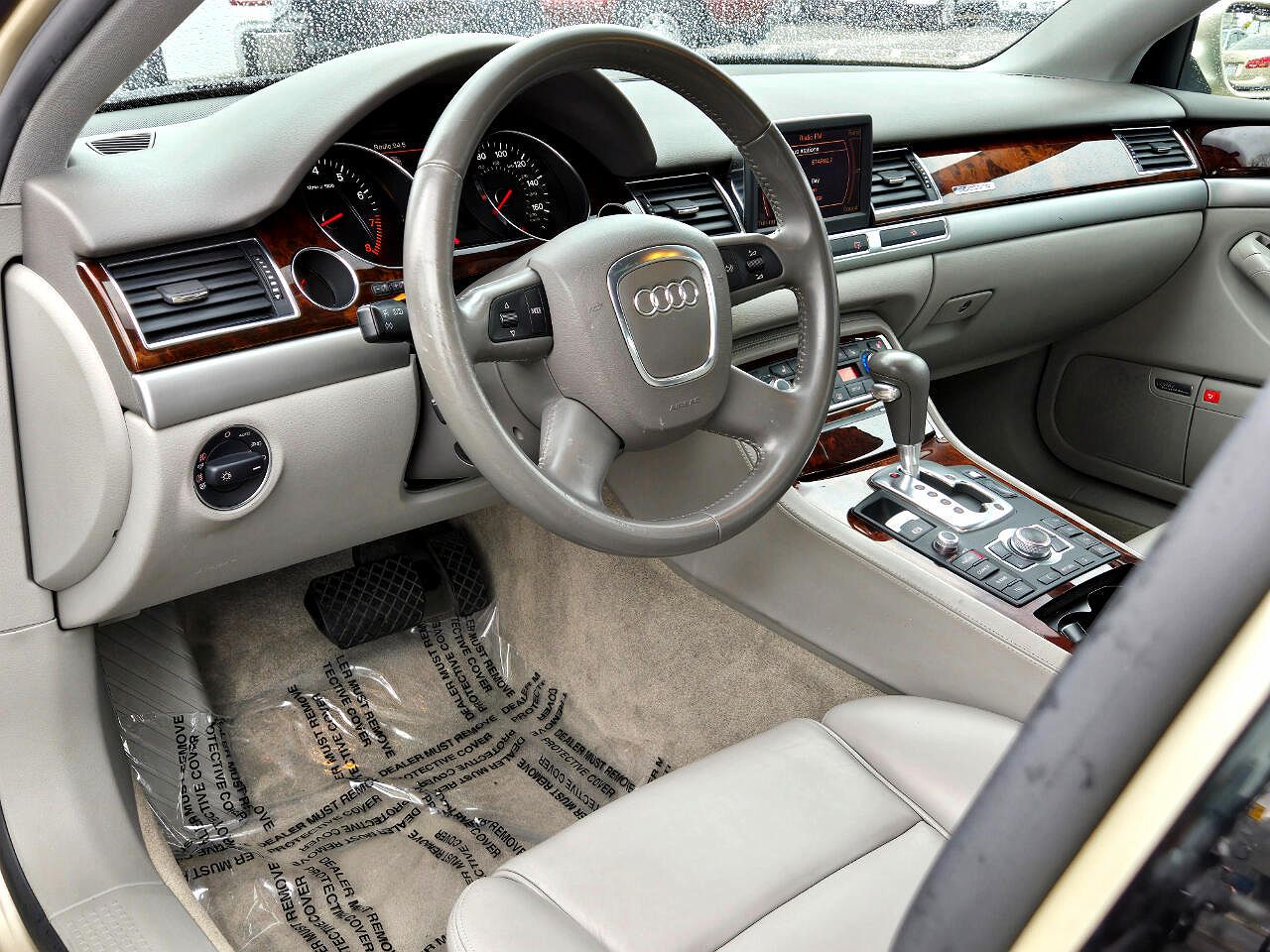 2007 Audi A8 L image 12