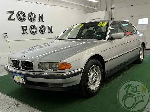 2000 BMW 7 Series