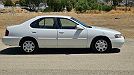 2001 Nissan Altima GXE image 12