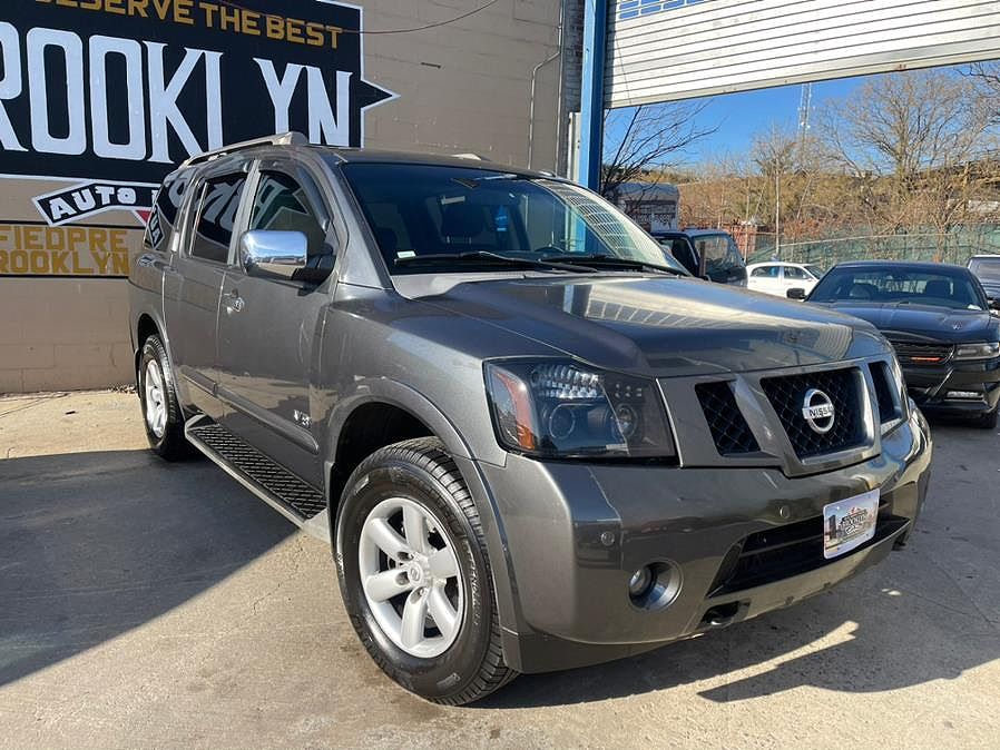 2008 Nissan Armada SE image 2