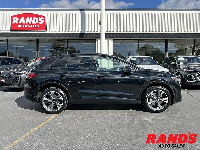 2024 Audi Q4 e-tron