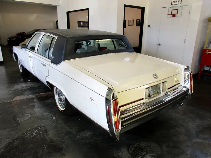 1989 Cadillac Brougham