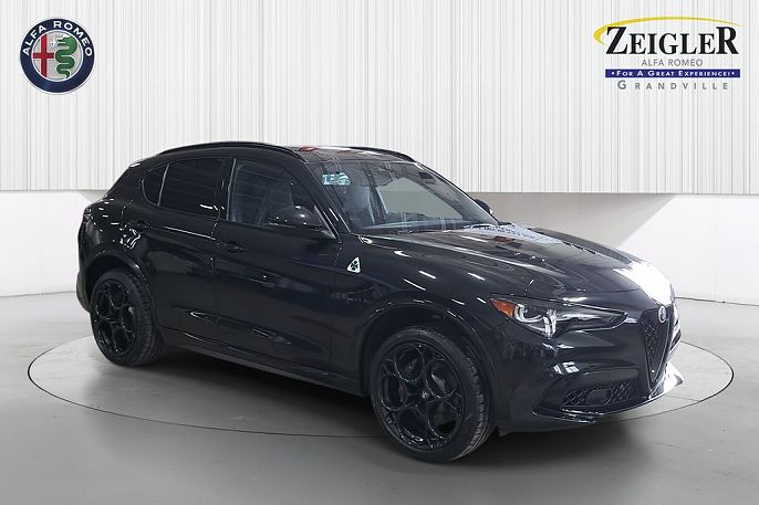 2024 Alfa Romeo Stelvio
